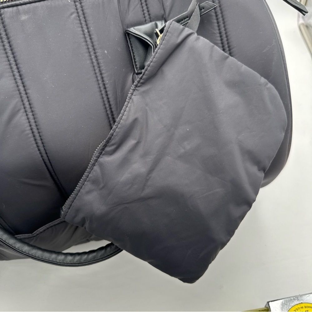 Max Studio Black Men's Duffel Bag - Picture 10 of 12